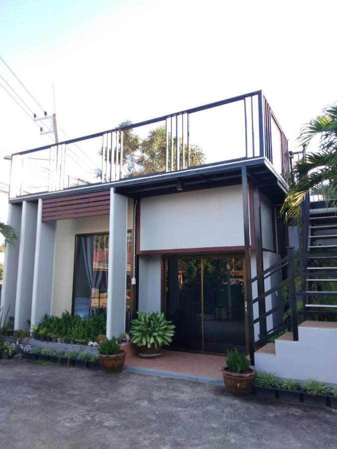 บ้านขวัญกมล Chiang Khan Buitenkant foto