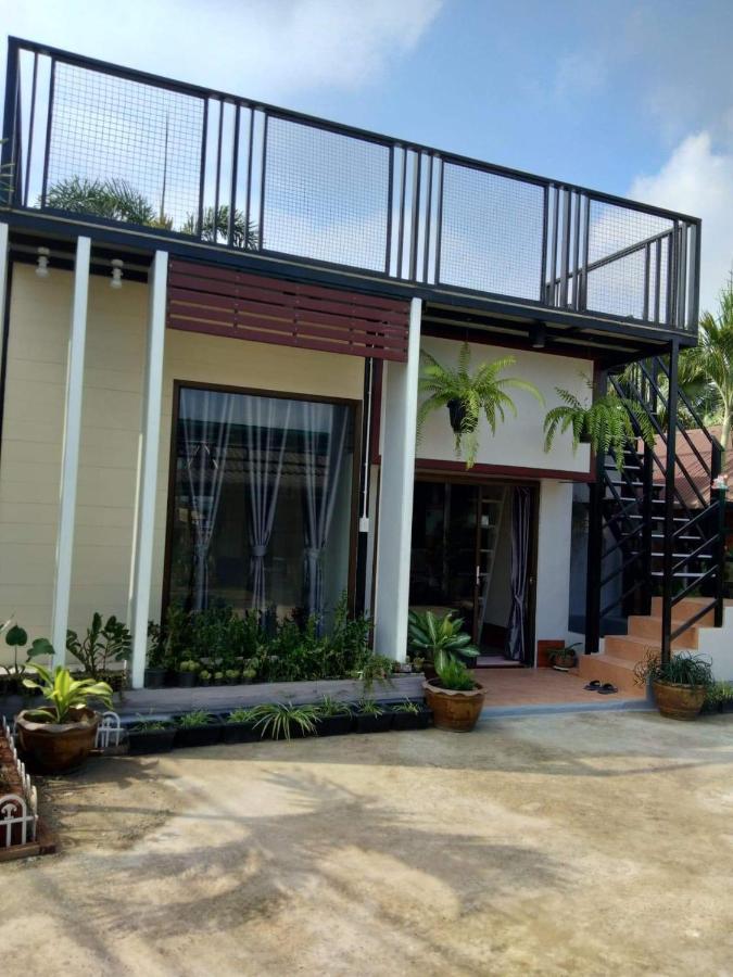 บ้านขวัญกมล Chiang Khan Buitenkant foto
